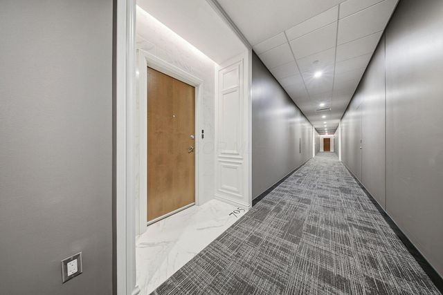 225 John H Mcconnell Boulevard, 705, Columbus, OH 43215