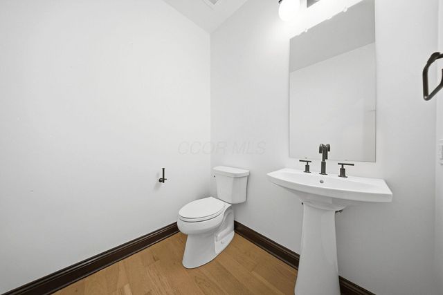 225 John H Mcconnell Boulevard, 705, Columbus, OH 43215