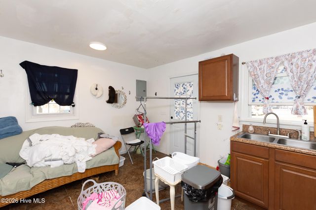 500 Beacham Lane, Jacksonville, NC 28540