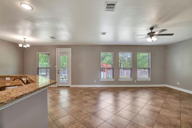 59 Beaconsfield Drive, Magnolia, TX 77355