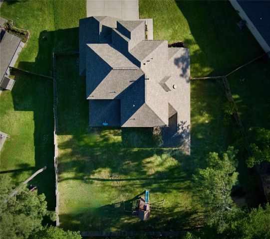 59 Beaconsfield Drive, Magnolia, TX 77355