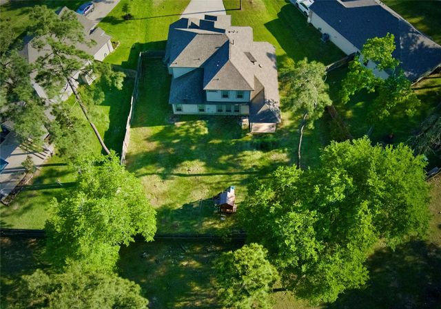 59 Beaconsfield Drive, Magnolia, TX 77355