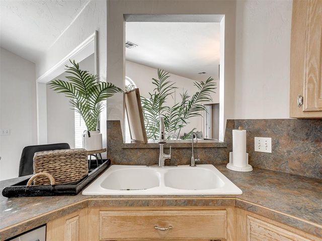 5017 Mackelman Drive, Oklahoma City, OK 73135