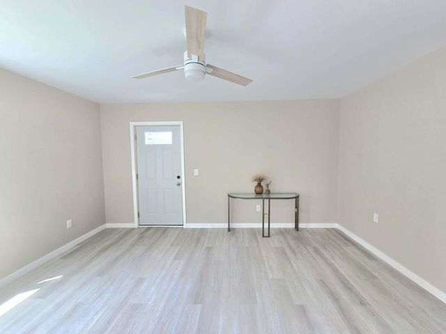 742 Greenridge Road, Battle Creek, MI 49015