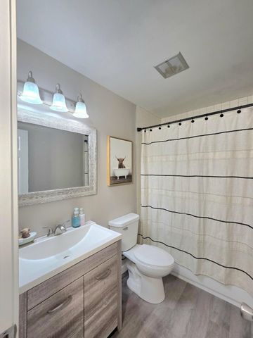 742 Greenridge Road, Battle Creek, MI 49015