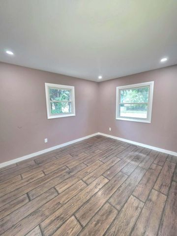 742 Greenridge Road, Battle Creek, MI 49015