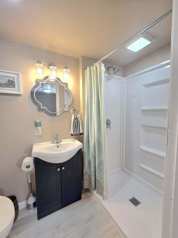 742 Greenridge Road, Battle Creek, MI 49015