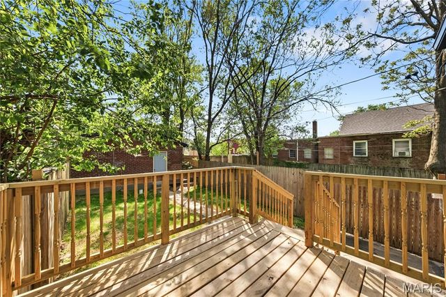 3450 Minnesota Avenue, St Louis, MO 63118