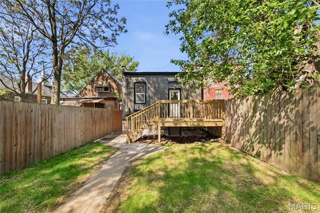 3450 Minnesota Avenue, St Louis, MO 63118
