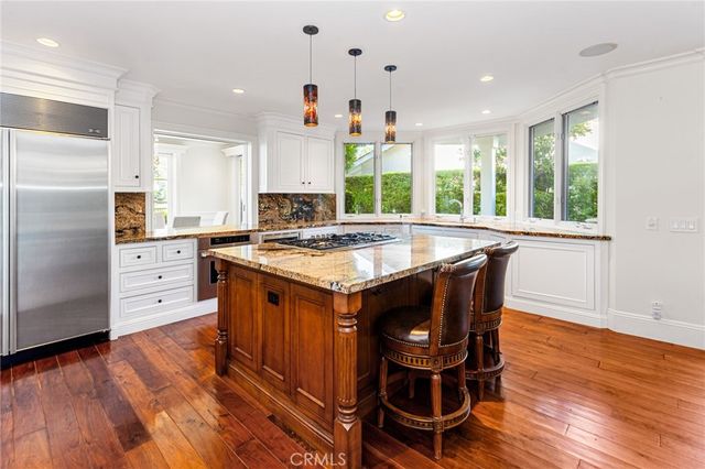 8 Rue Verte, Newport Beach, CA 92660
