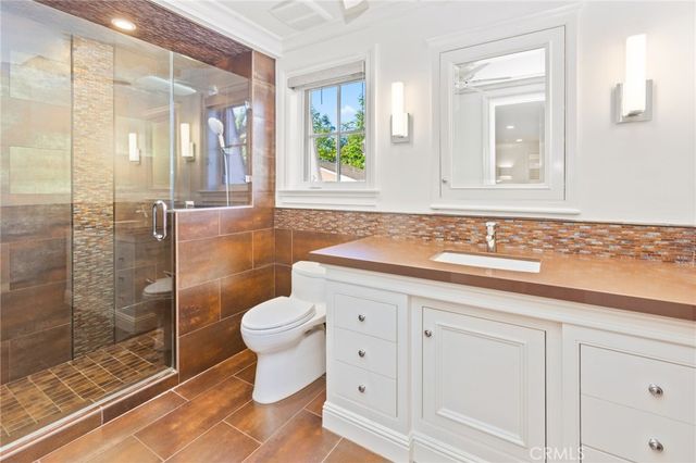 8 Rue Verte, Newport Beach, CA 92660