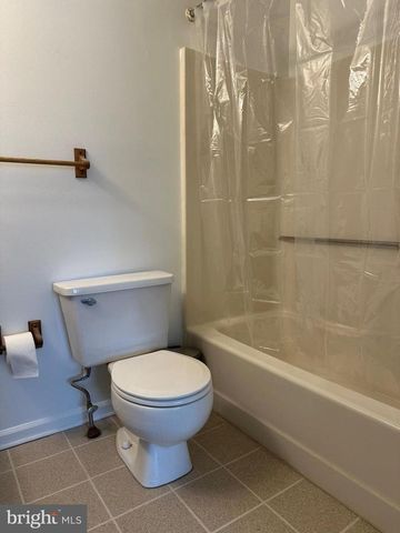 129 WHITNEY PL, Lansdale, PA 19446