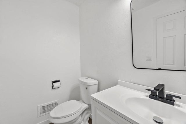 4629 Phoebe LANE, Mount Pleasant, WI 53405