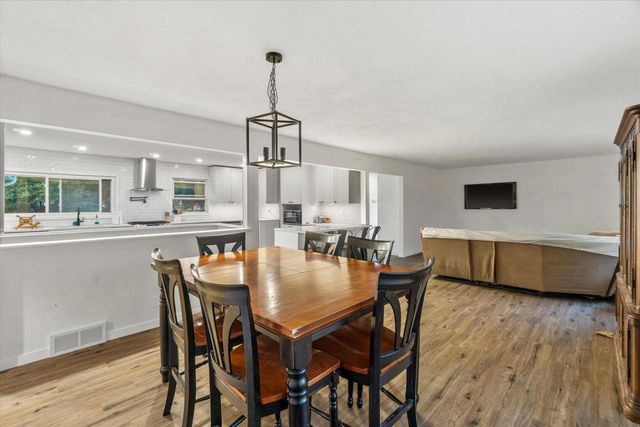 4629 Phoebe LANE, Mount Pleasant, WI 53405