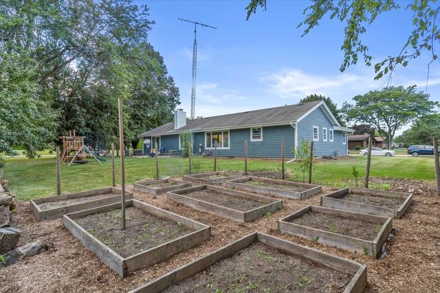 4629 Phoebe LANE, Mount Pleasant, WI 53405
