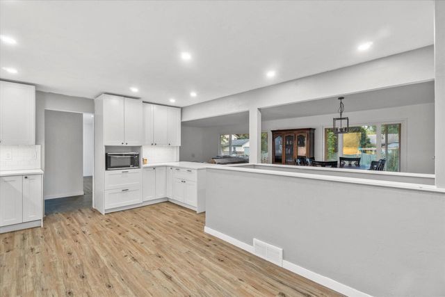 4629 Phoebe LANE, Mount Pleasant, WI 53405