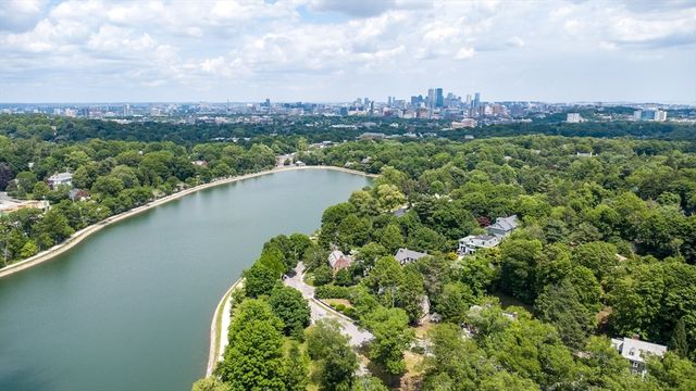 128-140 Dudley, Brookline, MA 02445