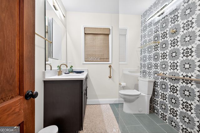 168 Park Avenue, Winder, GA 30680