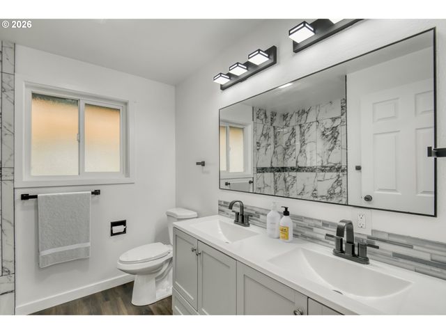 1425 WILLAMINA Ave, Forest Grove, OR 97116