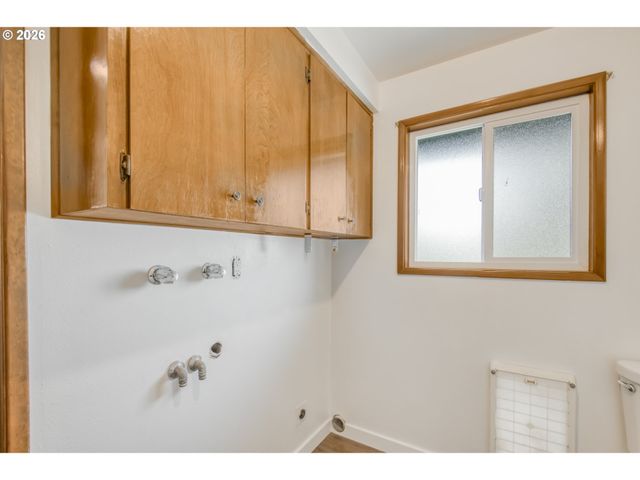 1425 WILLAMINA Ave, Forest Grove, OR 97116