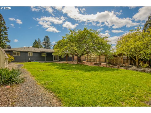 1425 WILLAMINA Ave, Forest Grove, OR 97116