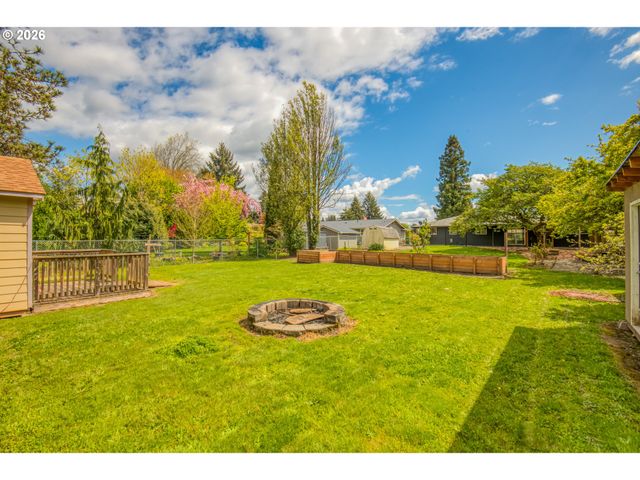 1425 WILLAMINA Ave, Forest Grove, OR 97116