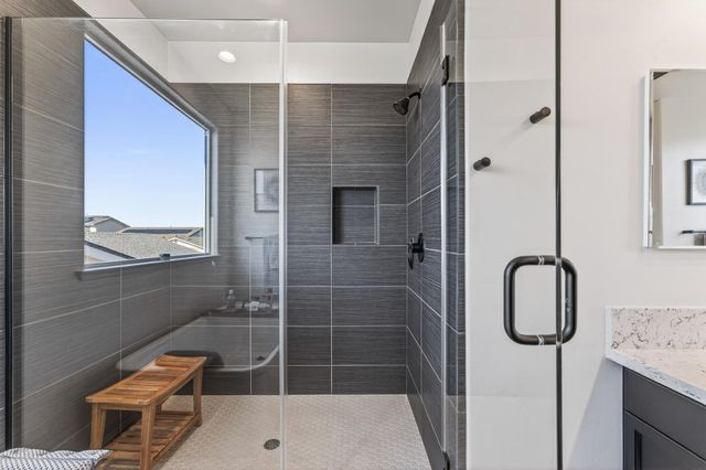 585 Santa Lucia Way, Marina, CA 93933