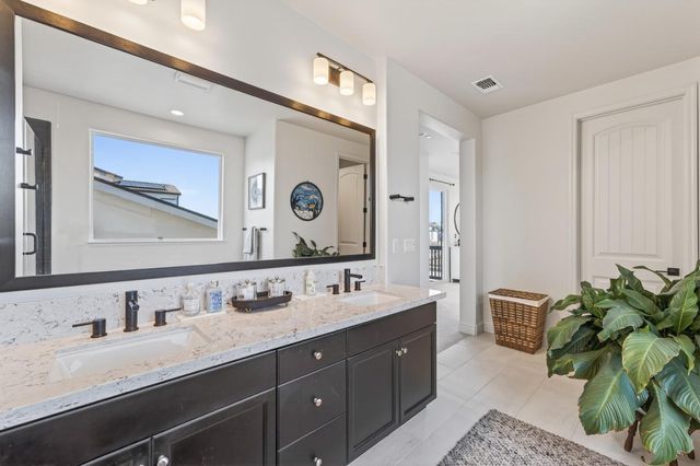 585 Santa Lucia Way, Marina, CA 93933