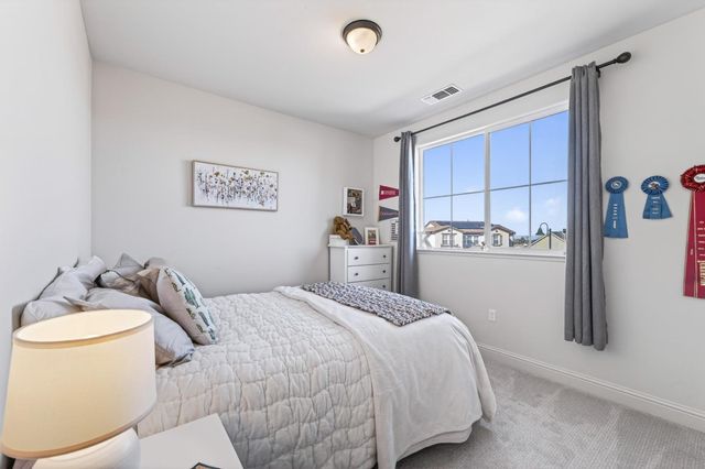 585 Santa Lucia Way, Marina, CA 93933