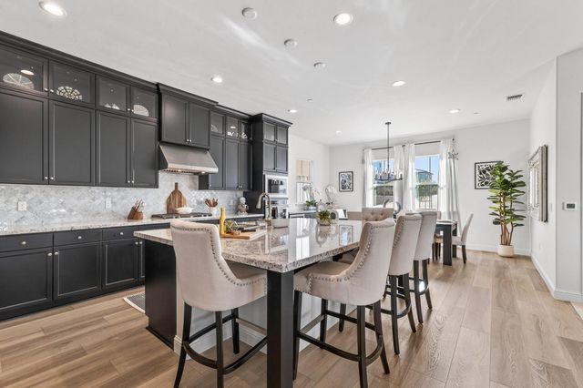 585 Santa Lucia Way, Marina, CA 93933