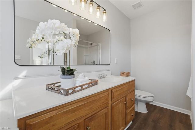 5040 Huntclub CHSE, Suffolk, VA 23435