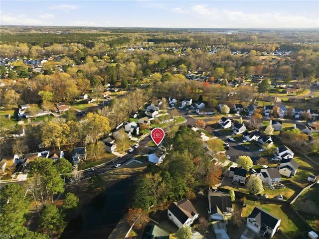 5040 Huntclub CHSE, Suffolk, VA 23435