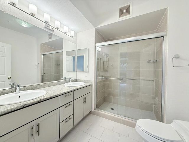 313 Crescent Court, Brisbane, CA 94005