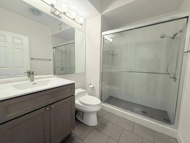 313 Crescent Court, Brisbane, CA 94005