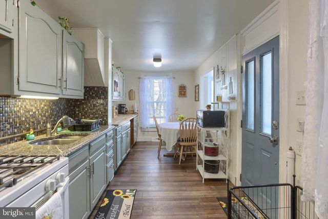 221 WALNUT ST, Lebanon, PA 17042