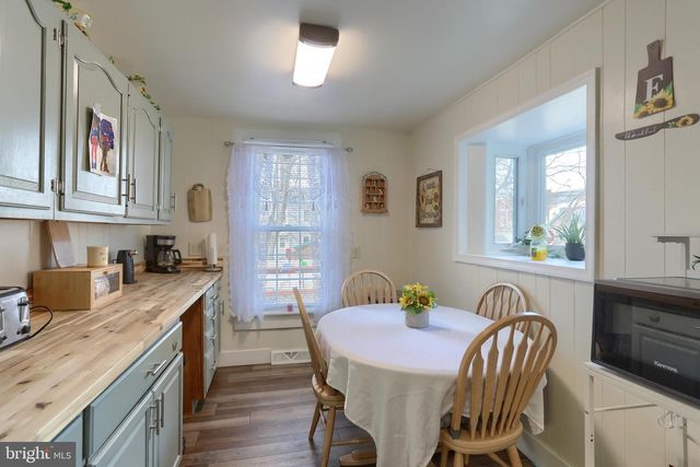 221 WALNUT ST, Lebanon, PA 17042