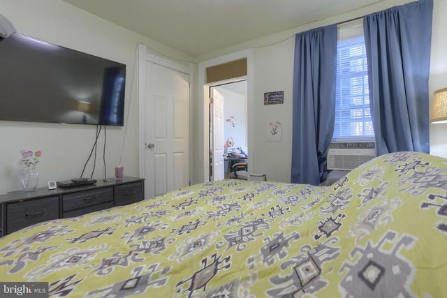 221 WALNUT ST, Lebanon, PA 17042