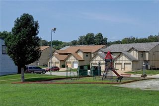 11605 Richmond Avenue, Kansas City, MO 64134