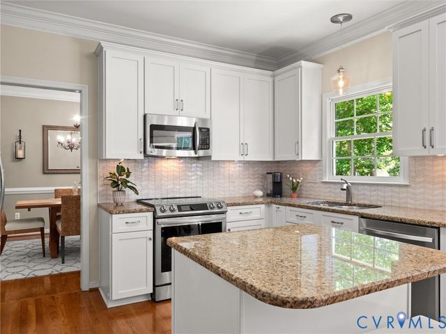 5313 Brockton Ct, Glen Allen, VA 23059