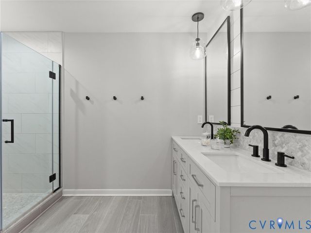5313 Brockton Ct, Glen Allen, VA 23059