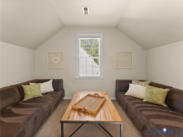 5313 Brockton Ct, Glen Allen, VA 23059