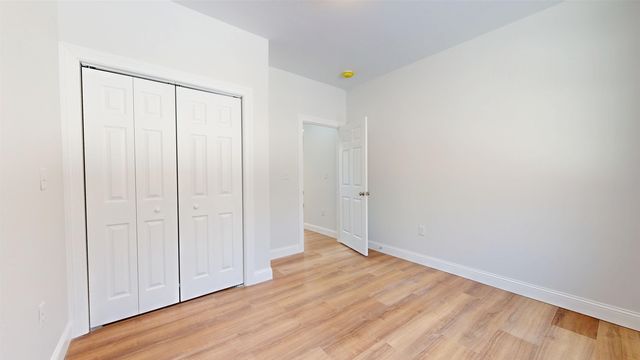 236 Leos Lane, Georgia, VT 05478