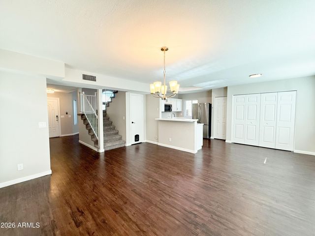 1114 S Surfside Drive, Gilbert, AZ 85233