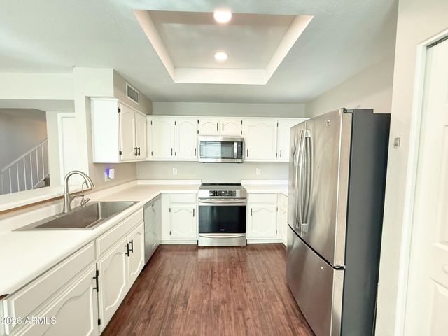 1114 S Surfside Drive, Gilbert, AZ 85233