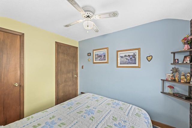 3664 S Whitnall AVENUE, Milwaukee, WI 53207