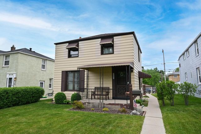 3664 S Whitnall AVENUE, Milwaukee, WI 53207