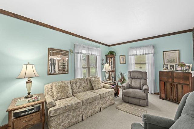 3664 S Whitnall AVENUE, Milwaukee, WI 53207