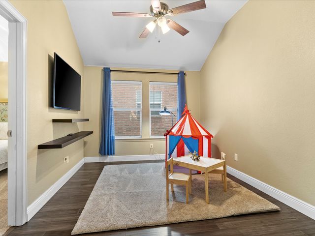 1930 Highland Oaks Drive, Wylie, TX 75098