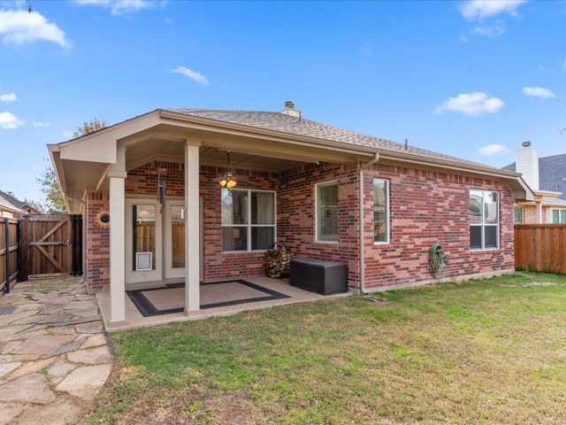 1930 Highland Oaks Drive, Wylie, TX 75098