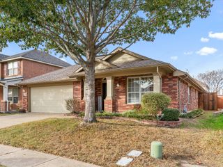 1930 Highland Oaks Drive, Wylie, TX 75098